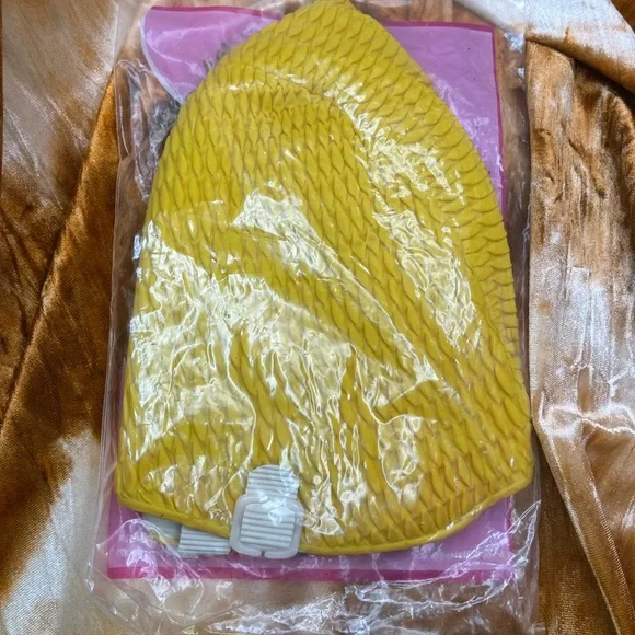 Vintage Yellow Sunwear Swim Cap - Picture 3 of 4